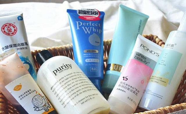 Máquina de llenado y sellado de tubos de plástico y aluminio ZHF-100A